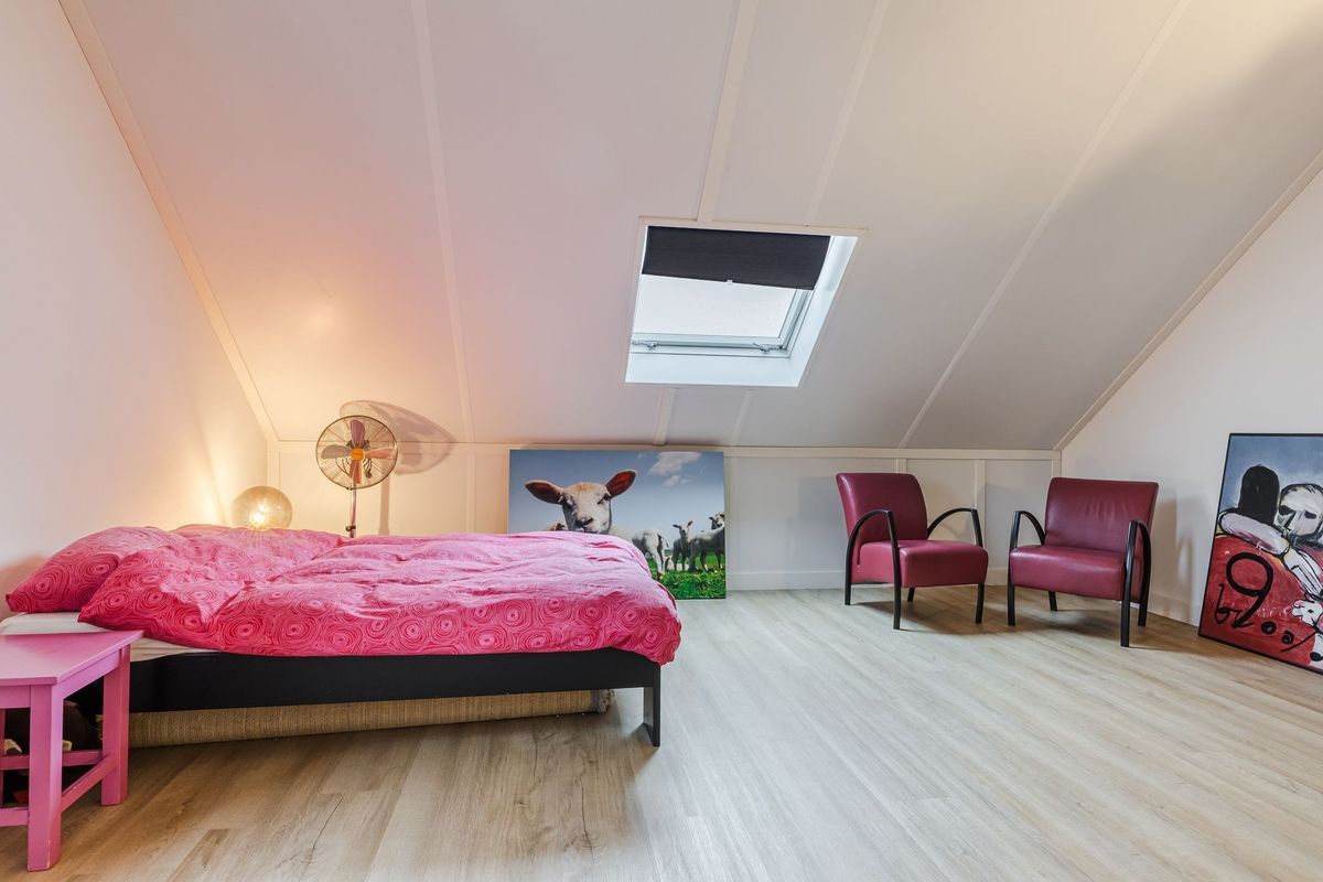 Ploegschaar 33 Photo Blur 32