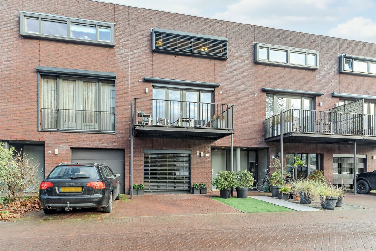 Phoenixplaats 11 Photo Blur 39