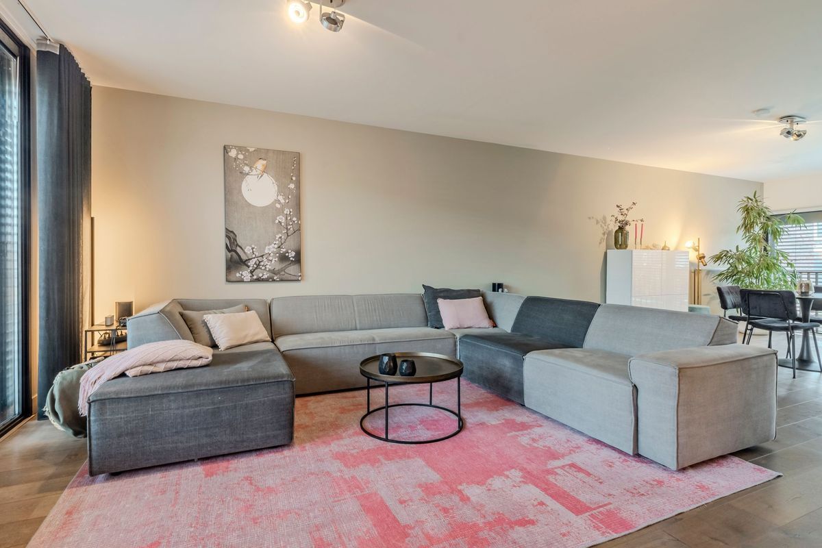 Phoenixplaats 11 Photo Blur 18