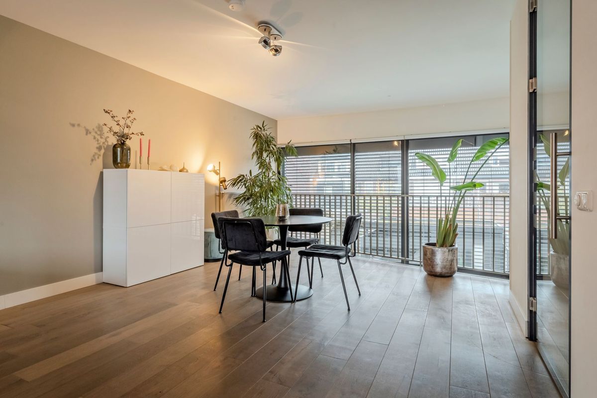 Phoenixplaats 11 Photo Blur 13