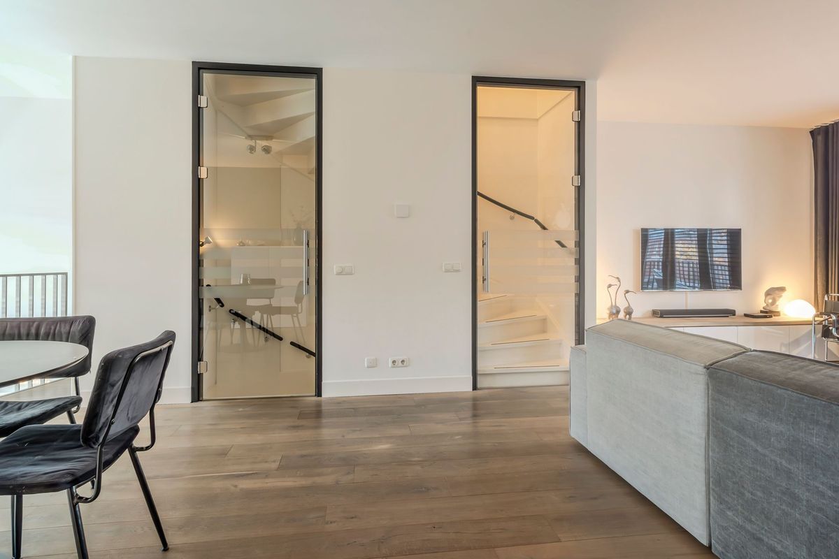 Phoenixplaats 11 Photo Blur 22