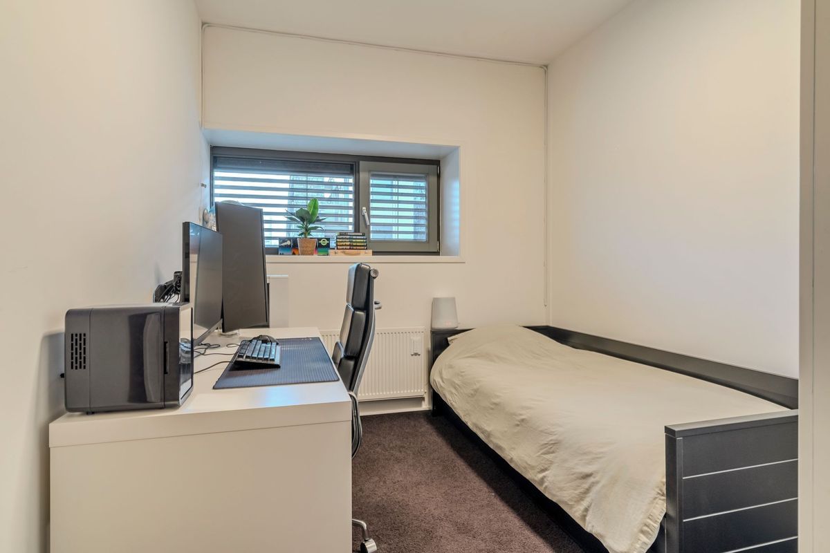 Phoenixplaats 11 Photo Blur 26