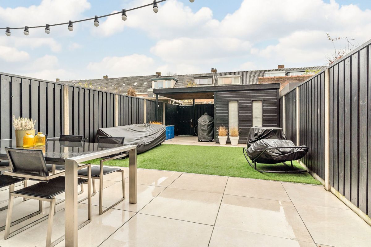 Phoenixplaats 11 Photo Blur 35