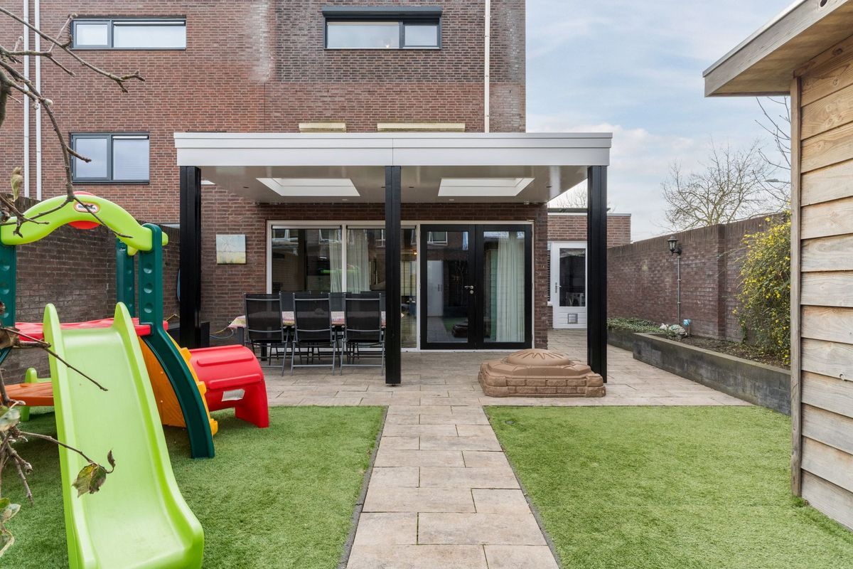 Sneekstraat 89 Photo Blur 30