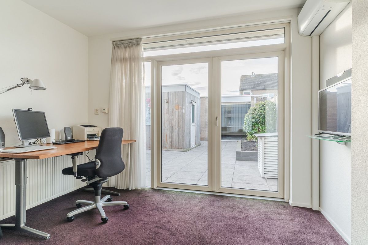 Kapelstraat 5 Photo Blur 7