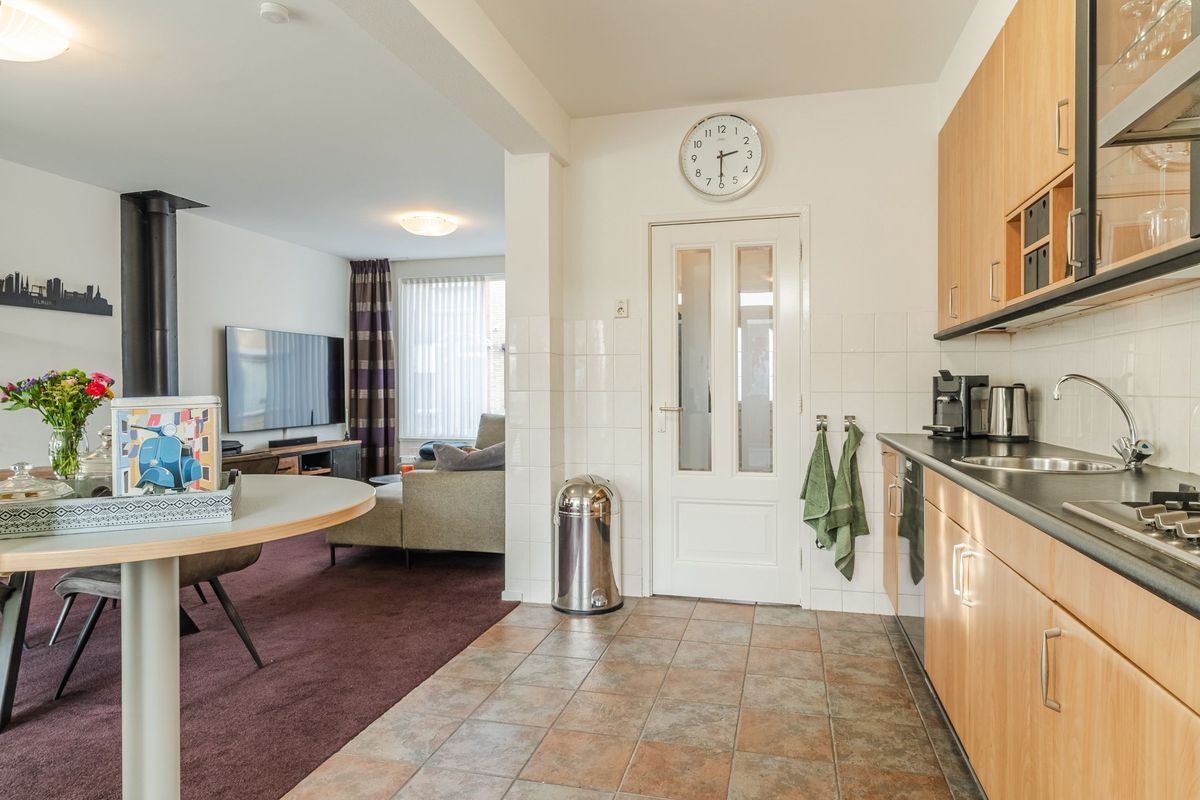 Kapelstraat 5 Photo Blur 9