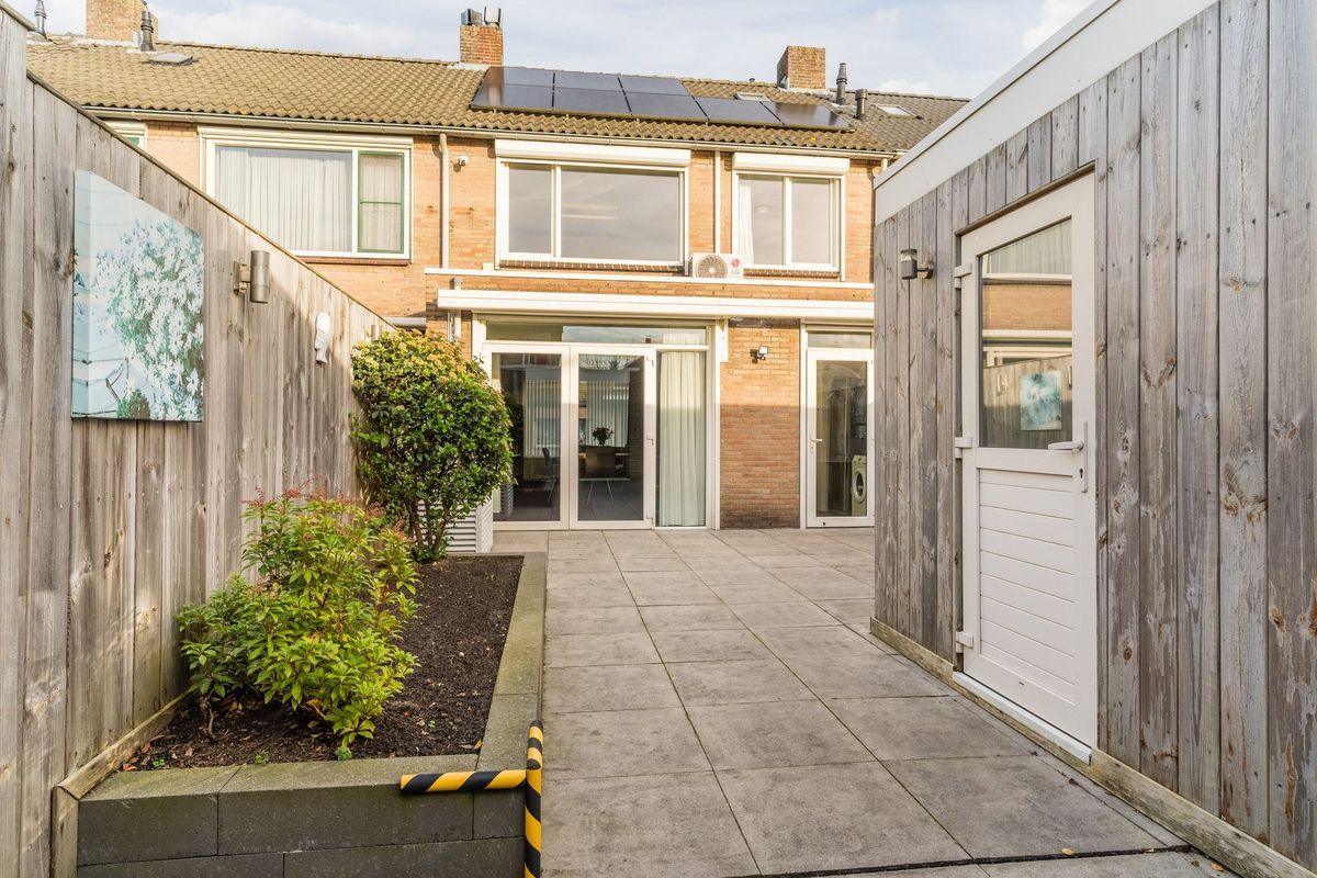 Kapelstraat 5 Photo Blur 22