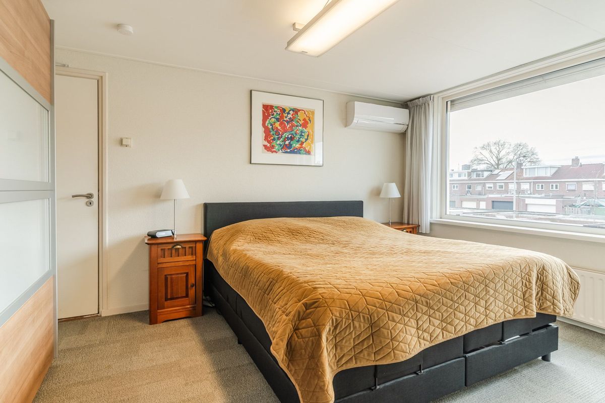 Kapelstraat 5 Photo Blur 14