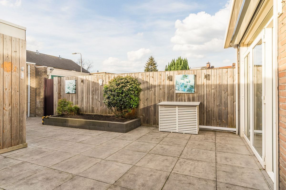 Kapelstraat 5 Photo Blur 25