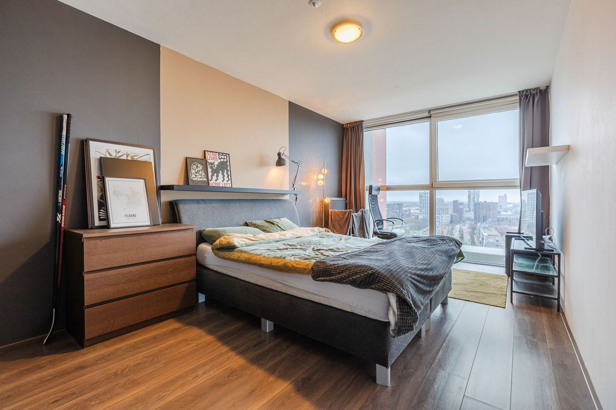 Westpoint 69 Photo Blur 16