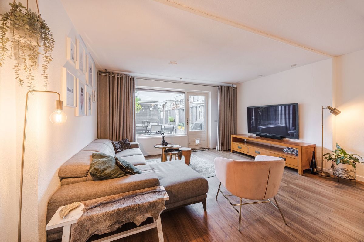 Renesselaan 30 Photo Blur 6