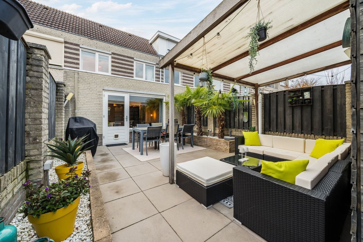 Renesselaan 30 Photo Blur 2