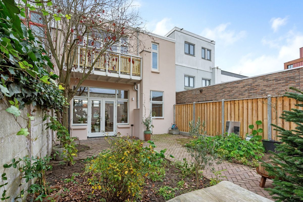 Teteringsedijk 163 Photo Blur 39