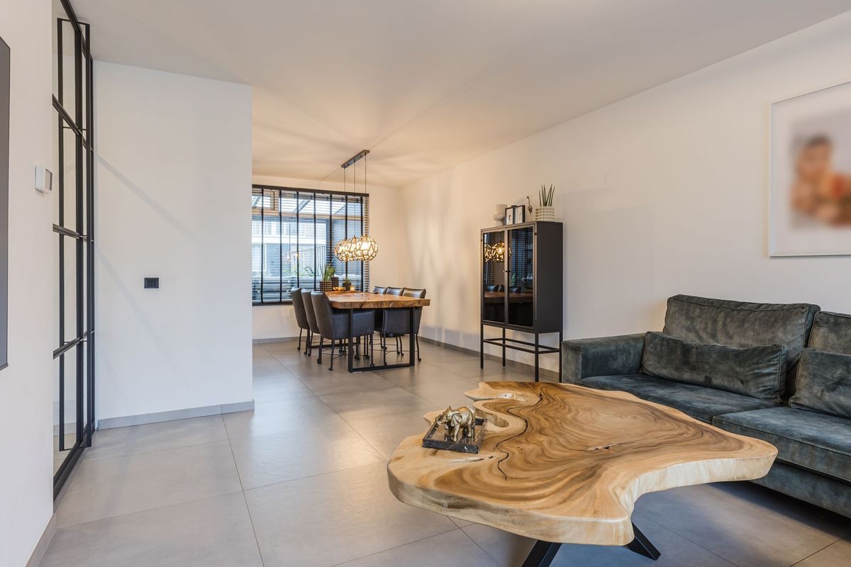 Bosboomstraat 14 Photo Blur 10