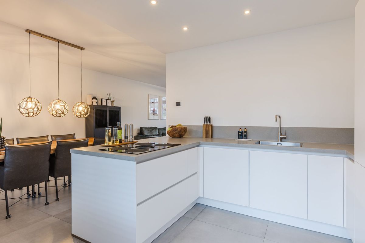 Bosboomstraat 14 Photo Blur 2