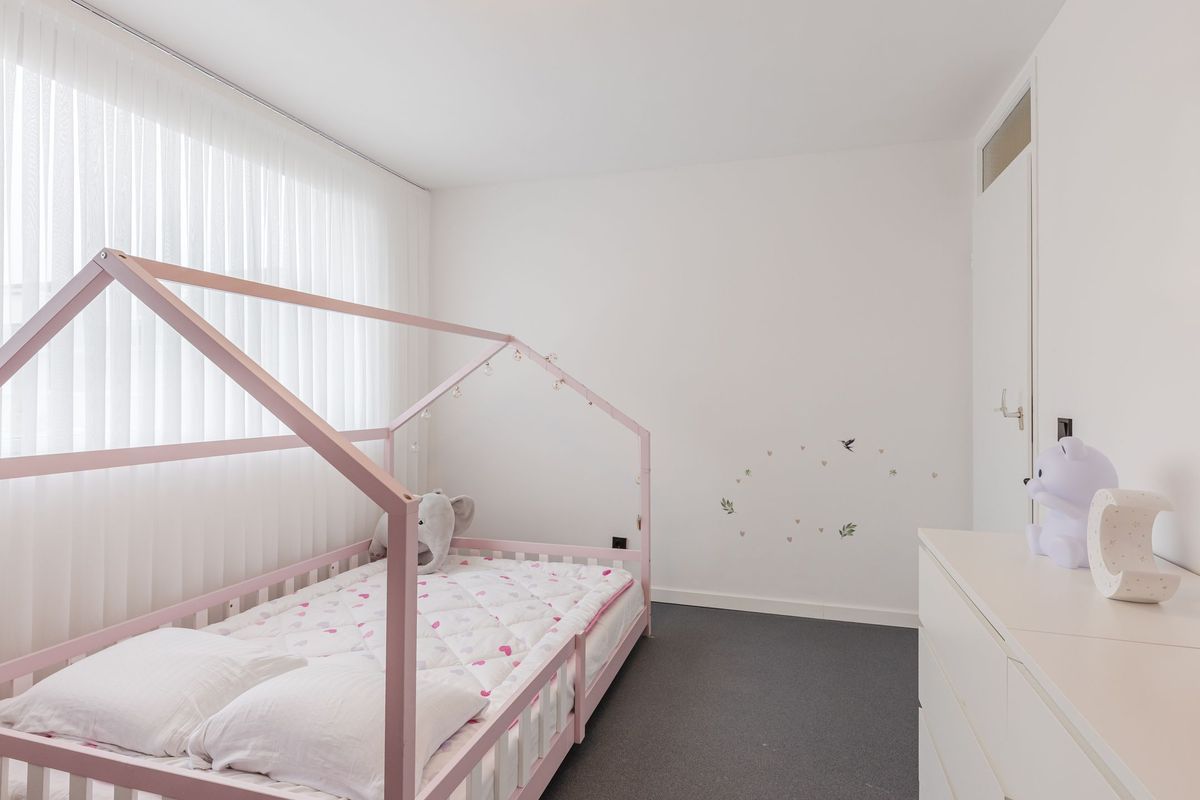 Bosboomstraat 14 Photo Blur 22