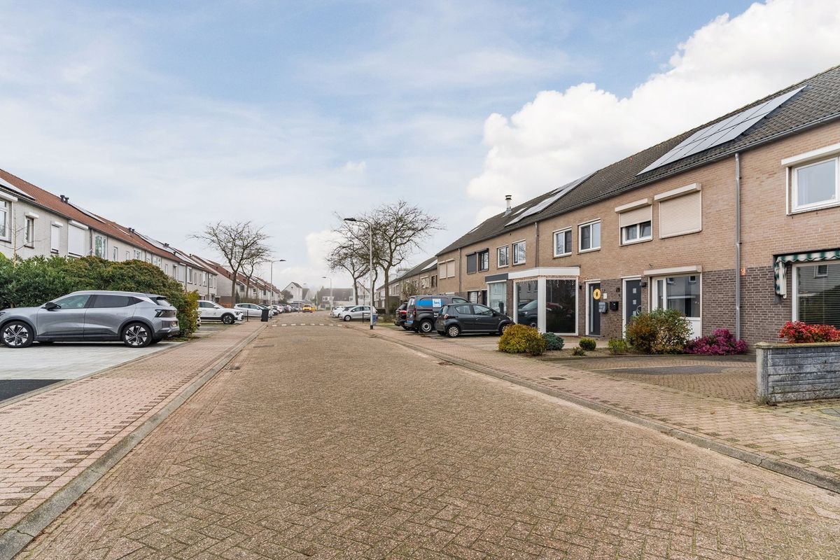 Ledeackerstraat 13 Photo Blur 44