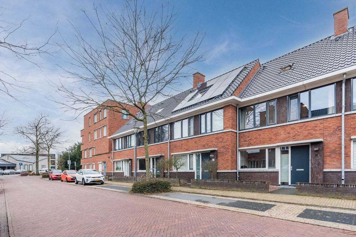 Poort 16 Photo Blur 31