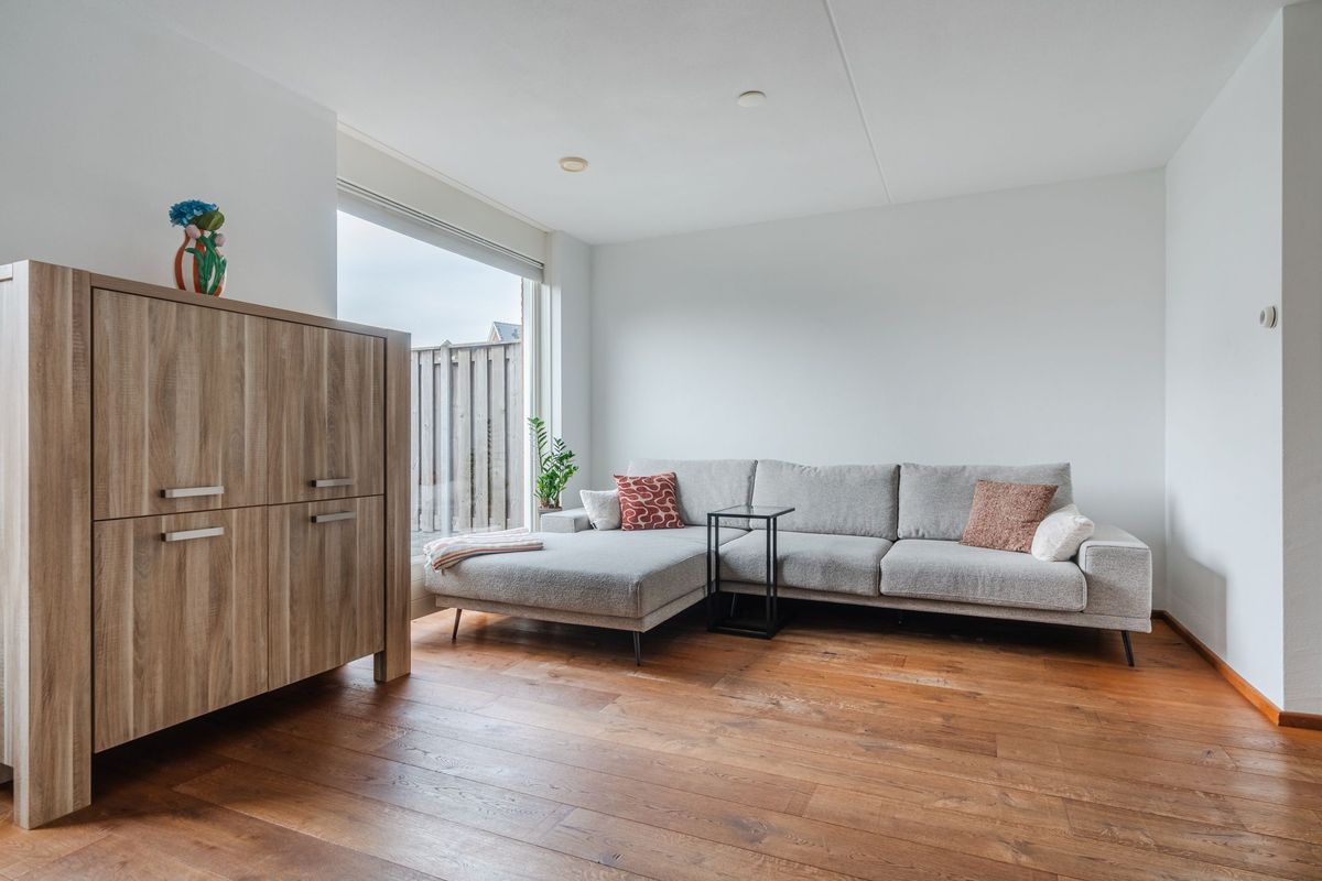 Poort 16 Photo Blur 7