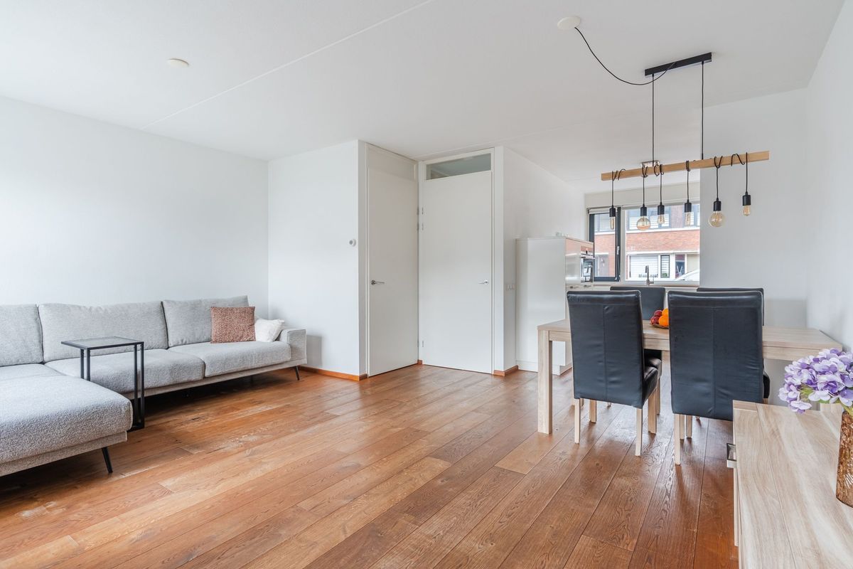 Poort 16 Photo Blur 8