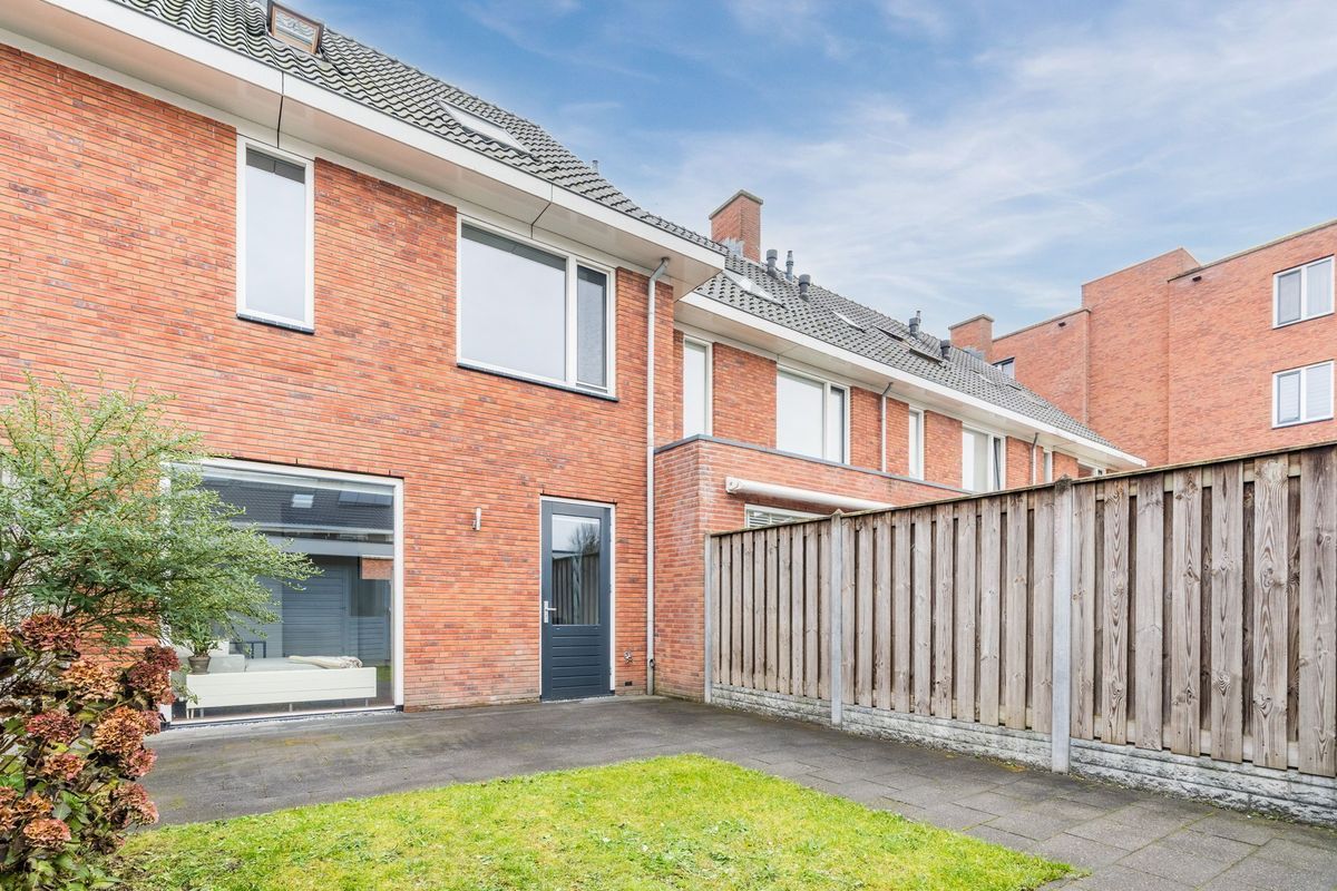 Poort 16 Photo Blur 30