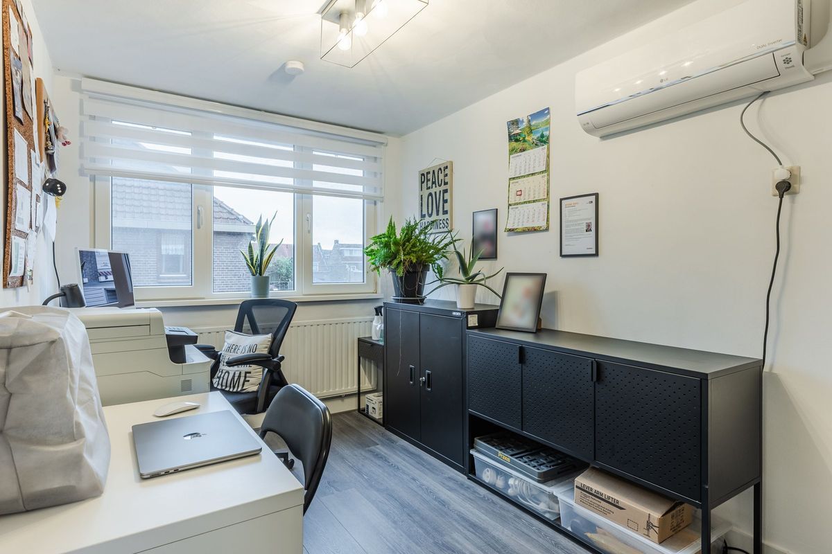 Bisschop Masiusstraat 47 Photo Blur 11