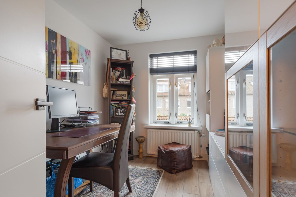 Albert Verweijstraat 7 Photo Blur 22