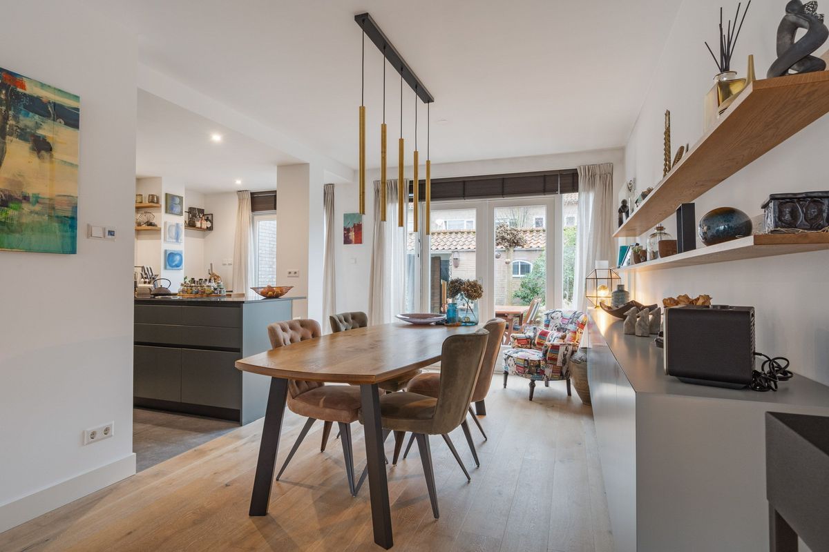 Albert Verweijstraat 7 Photo Blur 8