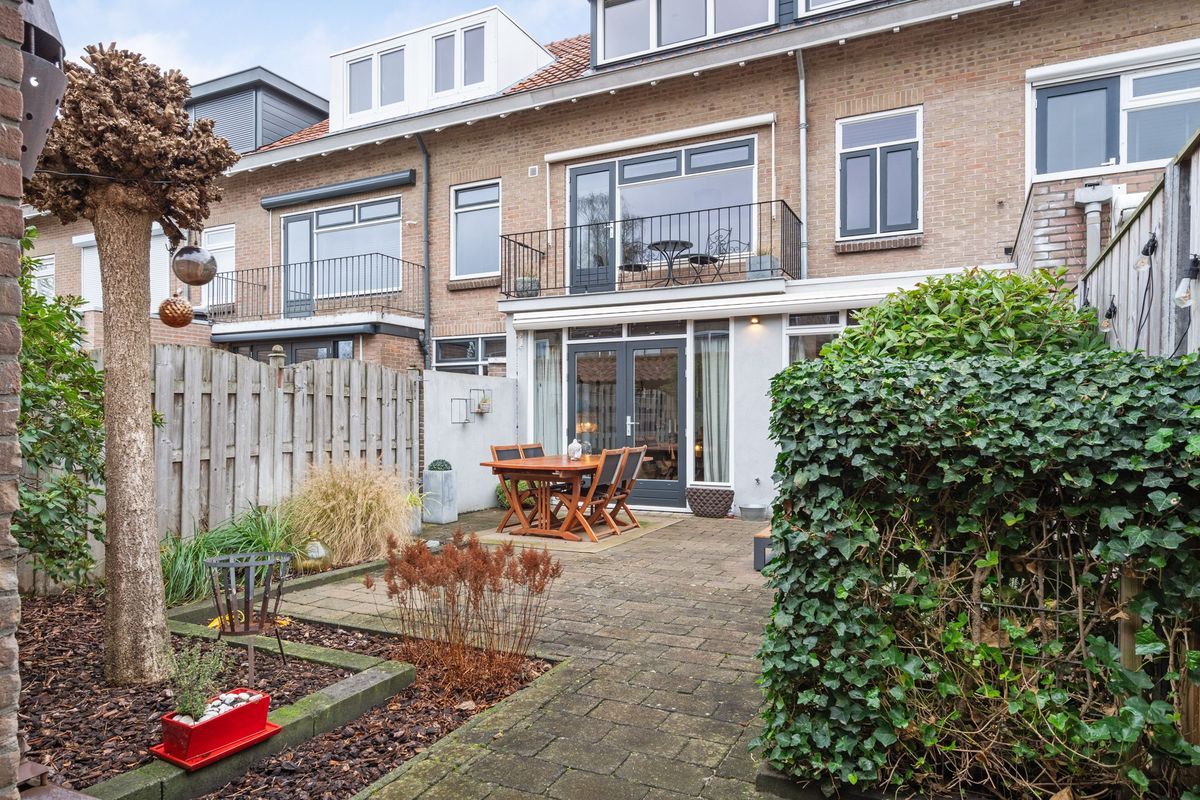 Albert Verweijstraat 7 Photo Blur 33