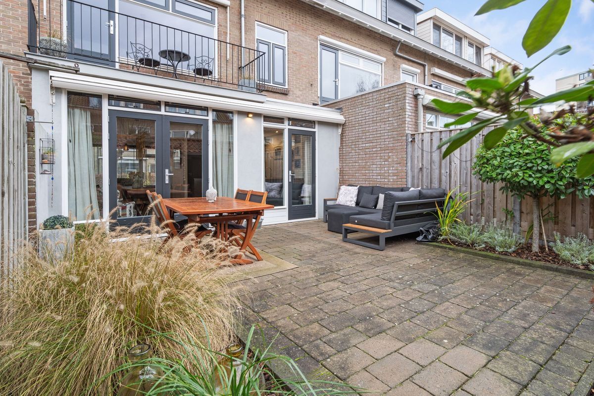 Albert Verweijstraat 7 Photo Blur 35