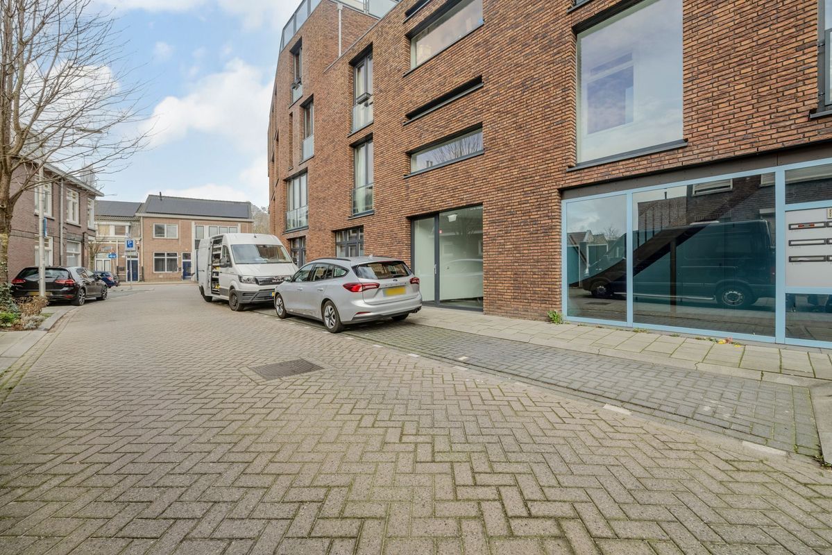 Noord-Besterdstraat 2 - 03 Photo Blur 37