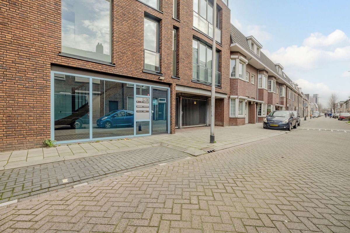Noord-Besterdstraat 2 - 03 Photo Blur 27