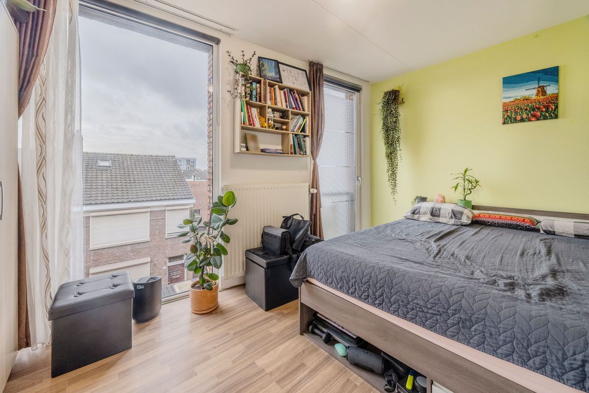 Noord-Besterdstraat 2 - 03 Photo Blur 12