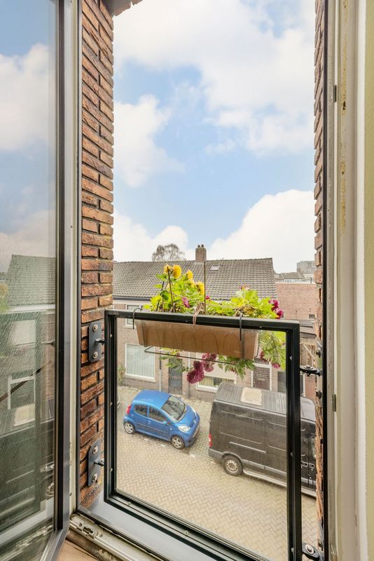 Noord-Besterdstraat 2 - 03 Photo Blur 21