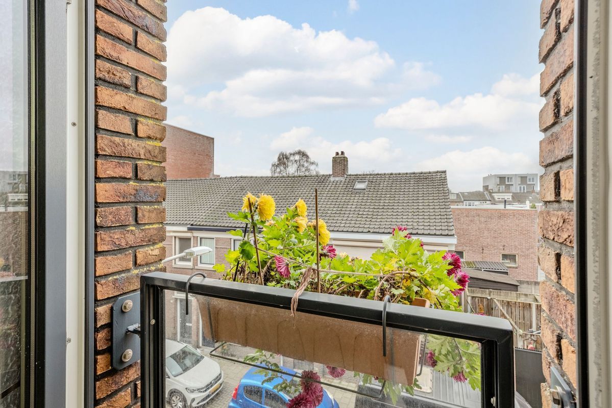 Noord-Besterdstraat 2 - 03 Photo Blur 20