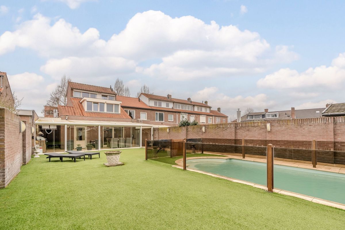 Fleskensstraat 56 Photo Blur 0