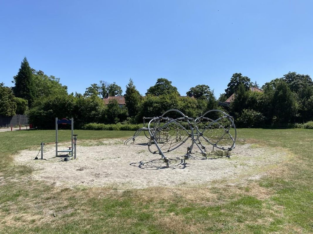 Eindhovenseweg 35 Photo Blur 49