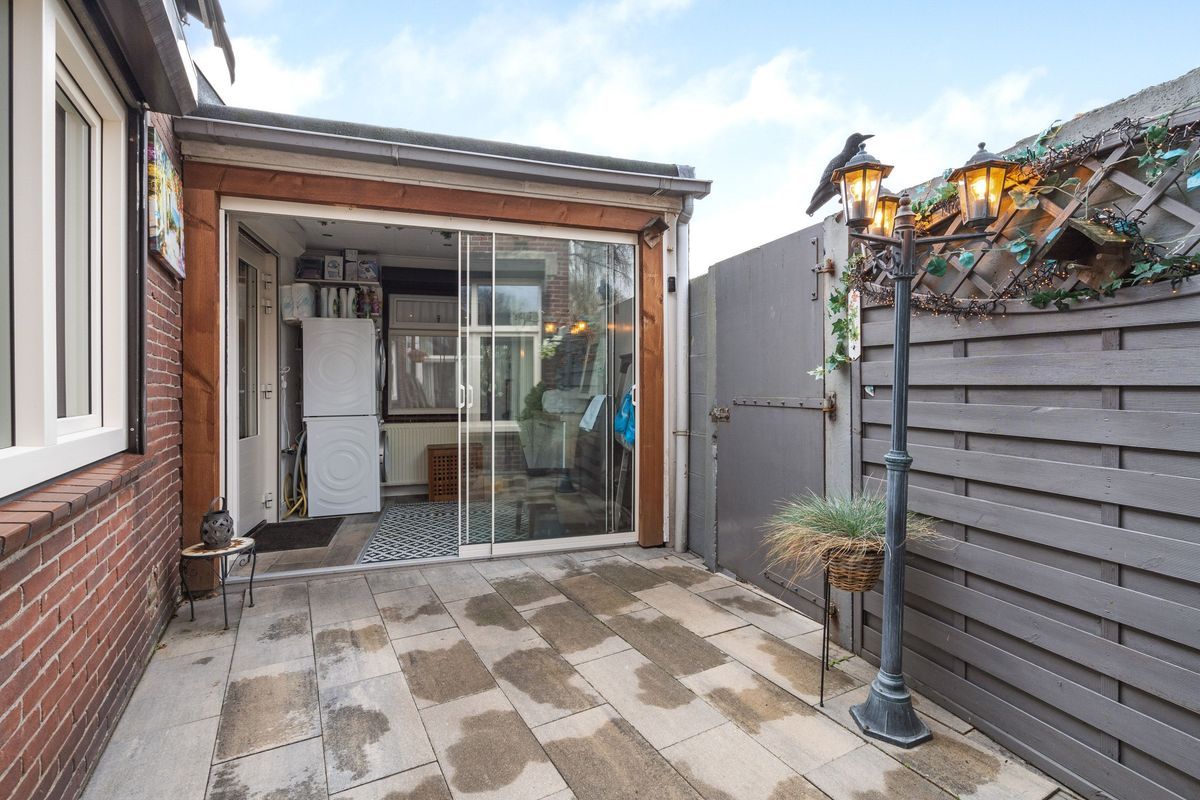 Oosterstraat 7 Photo Blur 28