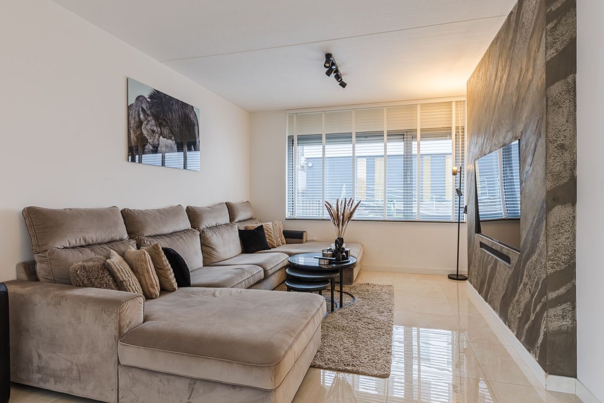 Piet Heinstraat 18 Photo Blur 1