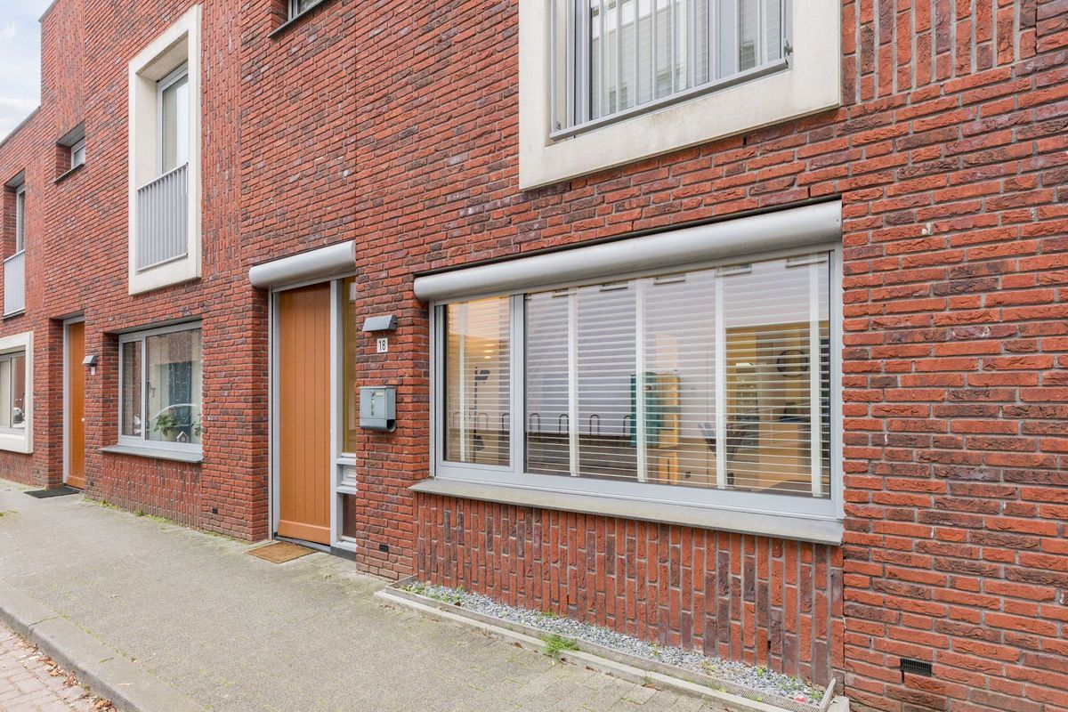 Piet Heinstraat 18 Photo Blur 29