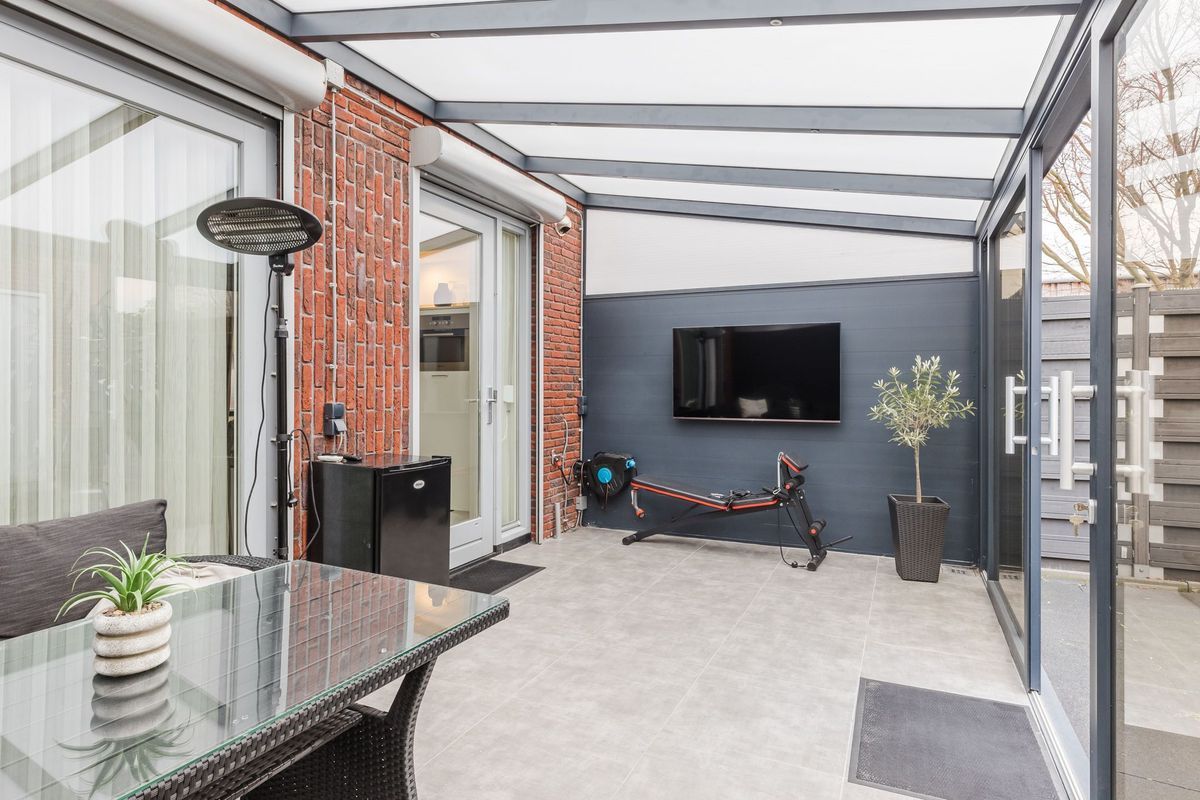 Piet Heinstraat 18 Photo Blur 23