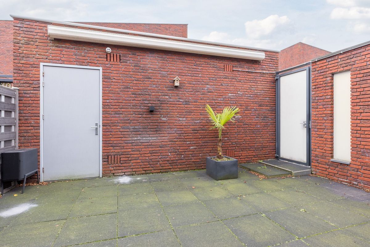 Piet Heinstraat 18 Photo Blur 24