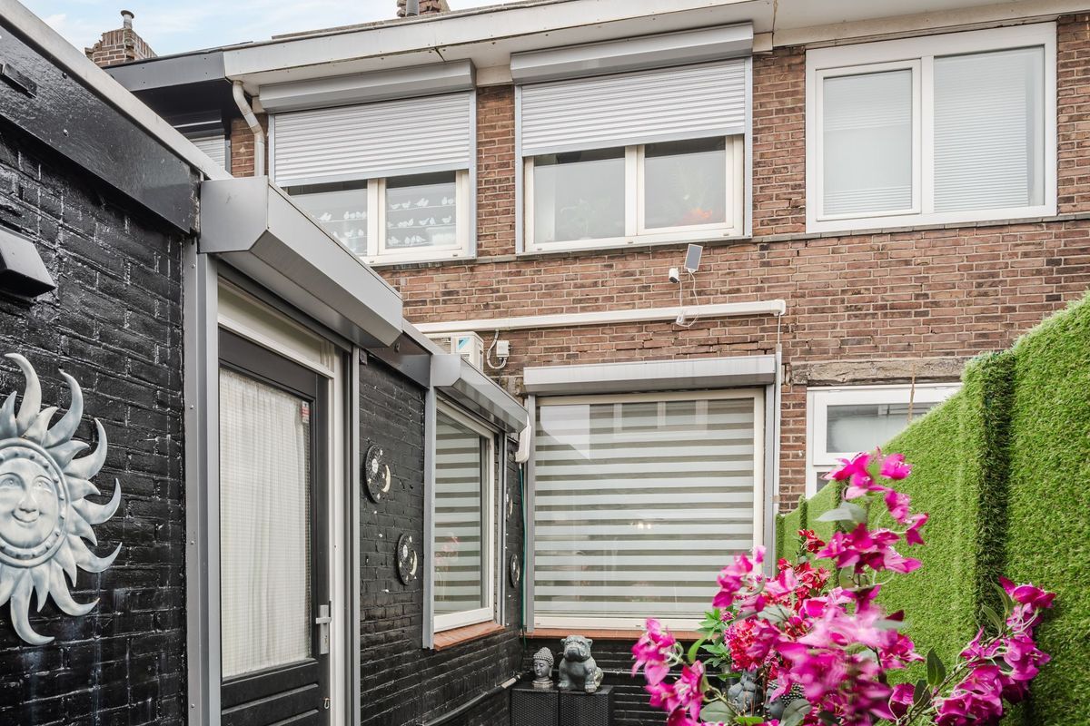 Pretoriastraat 13 Photo Blur 30