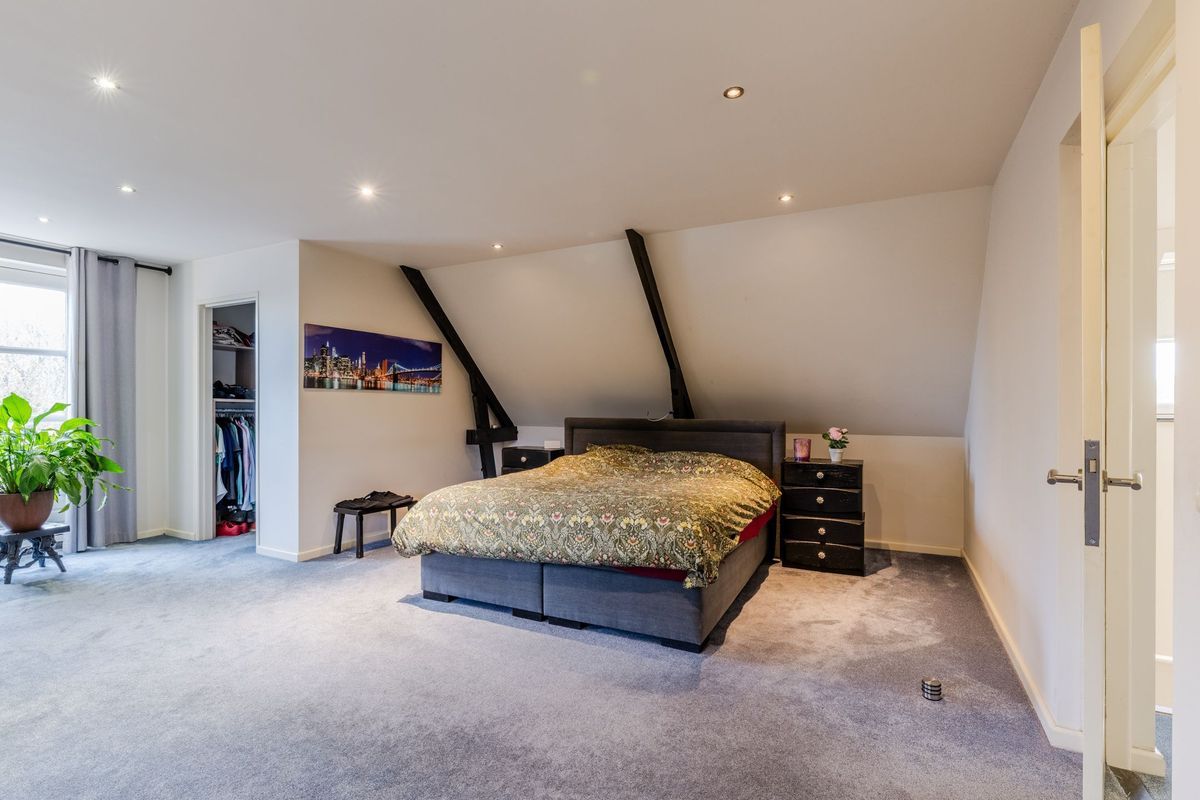 Oisterwijksebaan 9 Photo Blur 21