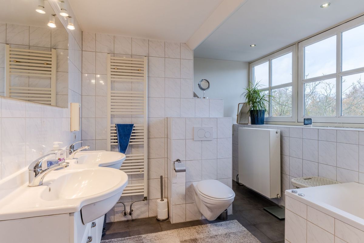 Oisterwijksebaan 9 Photo Blur 30