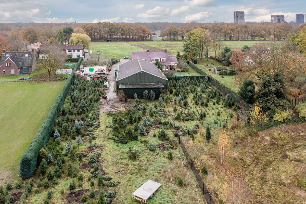 Oisterwijksebaan 9 Photo Blur 48