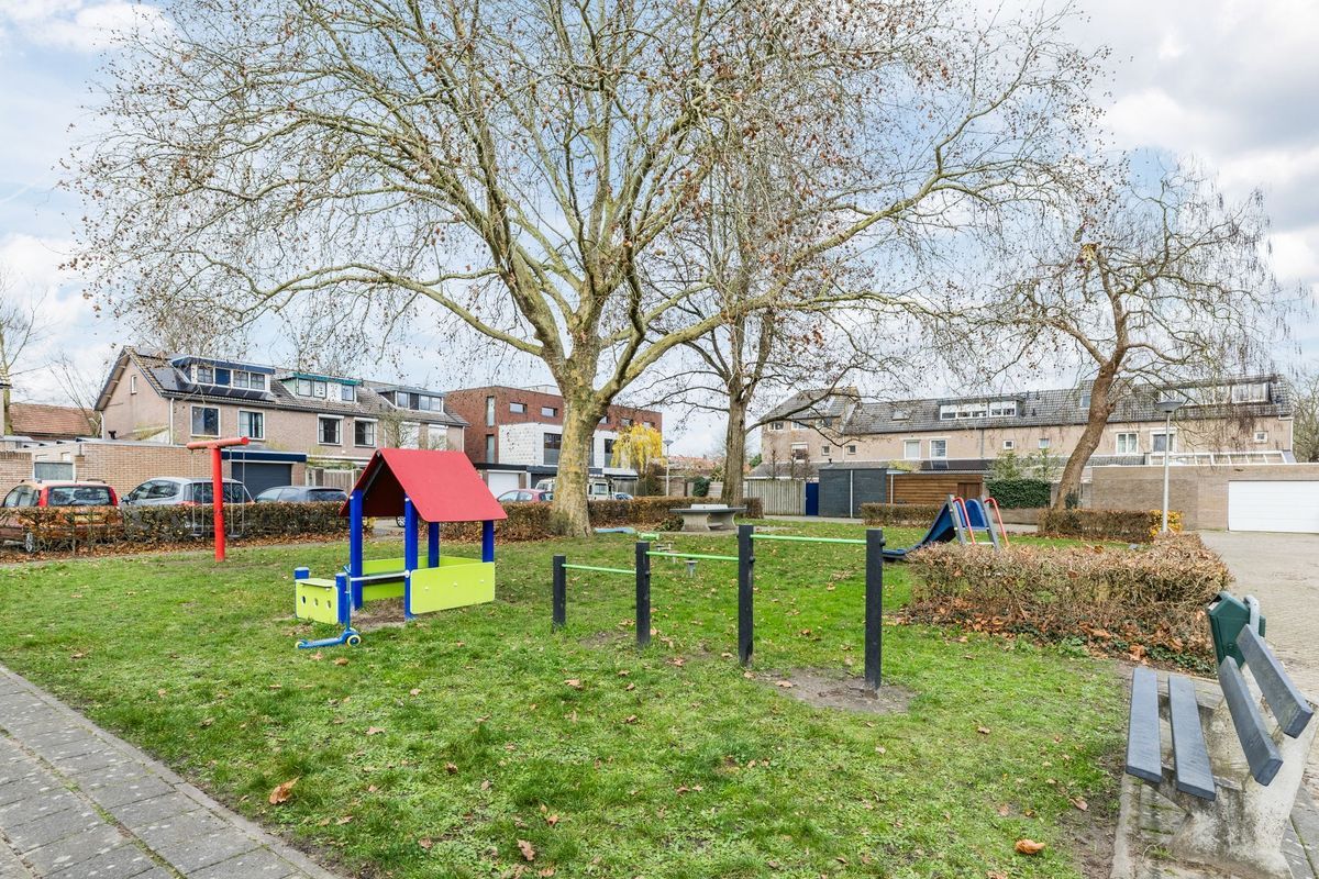 Lijsterbeslaan 15 Photo Blur 34