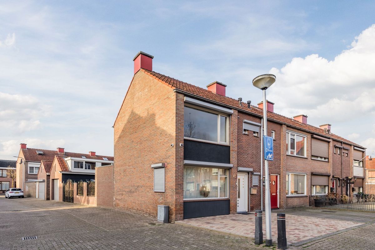 Jan Evertsenstraat 41 Photo Blur 38