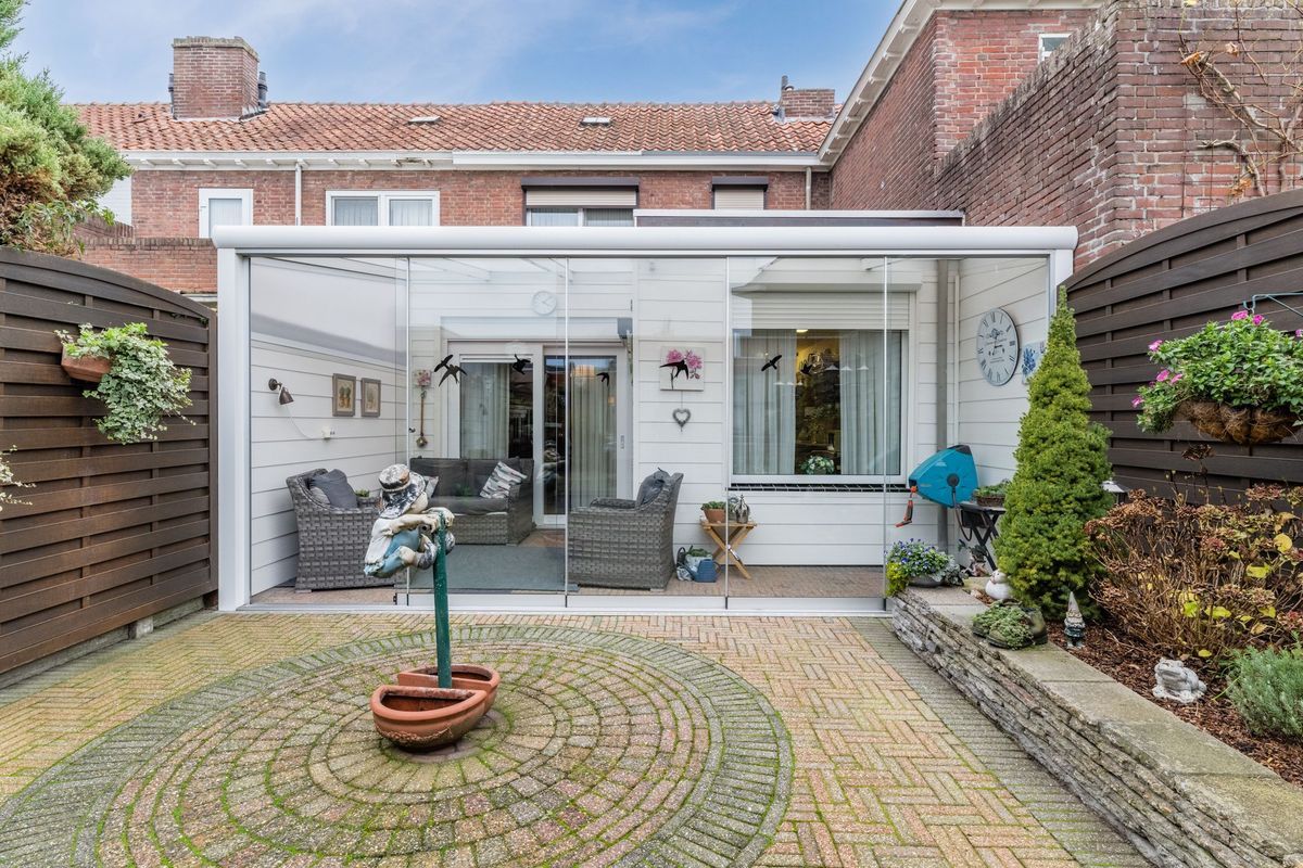 Christiaan Huygensstraat 50 Photo Blur 20