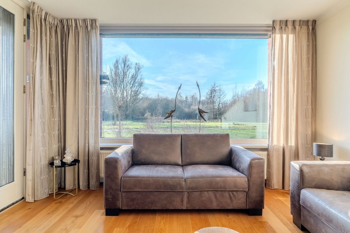 Meeuwenhof 20 Photo Blur 21